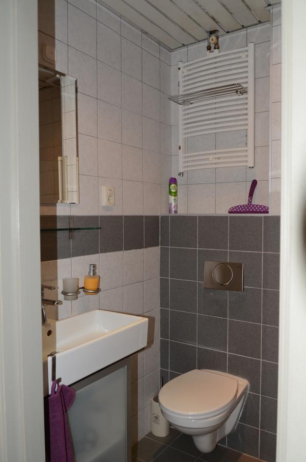 Bed and breakfast Eindhoven 2 Sleep Extérieur photo